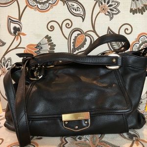 B. Makowsky 100% leather bag